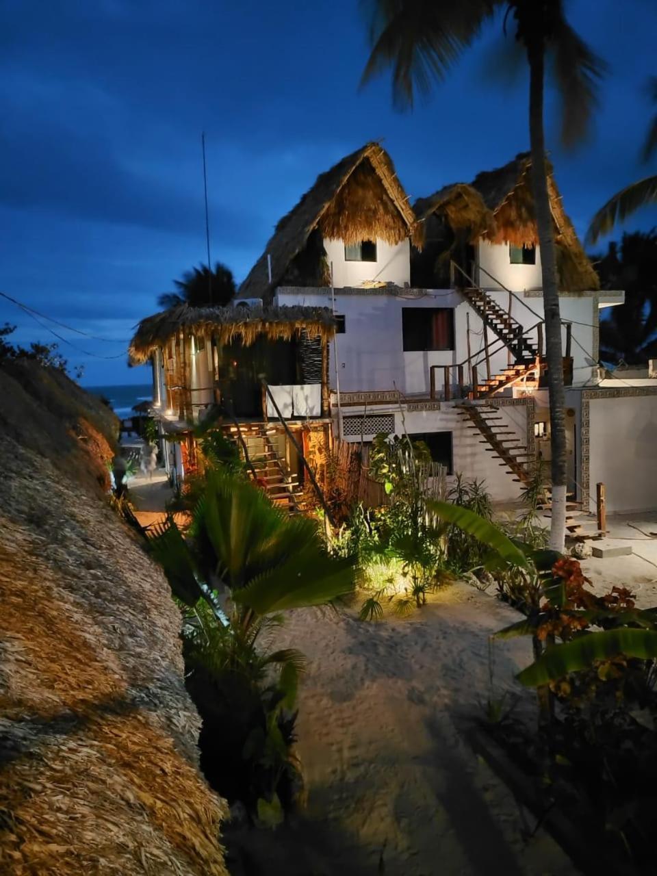 Casa Mate Beachfront Houses El Cuyo Eksteriør billede